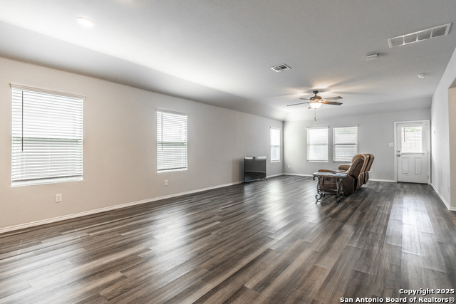 2931 Daisy Meadow, New Braunfels, Texas image 8