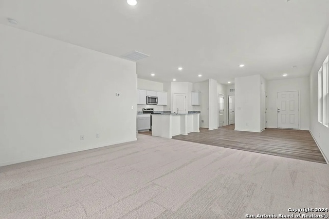 10624 Harlequin, Adkins, Texas image 9