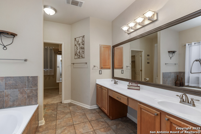 9223 Saucedo, Helotes, Texas image 13
