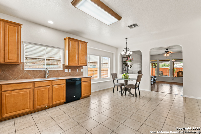 26239 Lost Creek Way, Boerne, Texas image 8