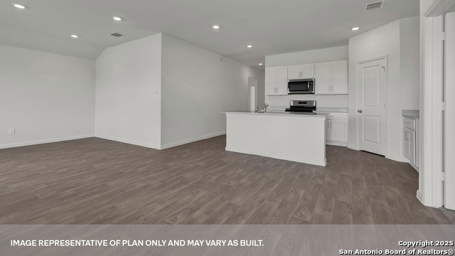 211 Las Lomas, San Marcos, Texas image 18