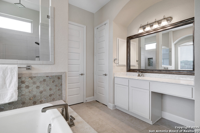 8202 Garden Arbor, Garden Ridge, Texas image 30