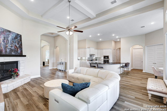 8202 Garden Arbor, Garden Ridge, Texas image 9