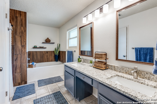 7804 Vail Valley, Austin, Texas image 16
