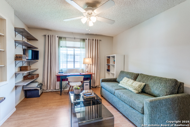 7804 Vail Valley, Austin, Texas image 17