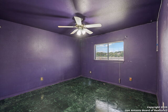 1062 Rolling Path, New Braunfels, Texas image 13