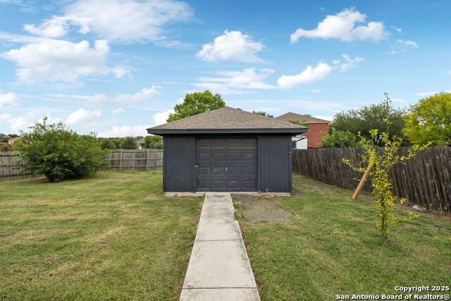 1062 Rolling Path, New Braunfels, Texas image 19