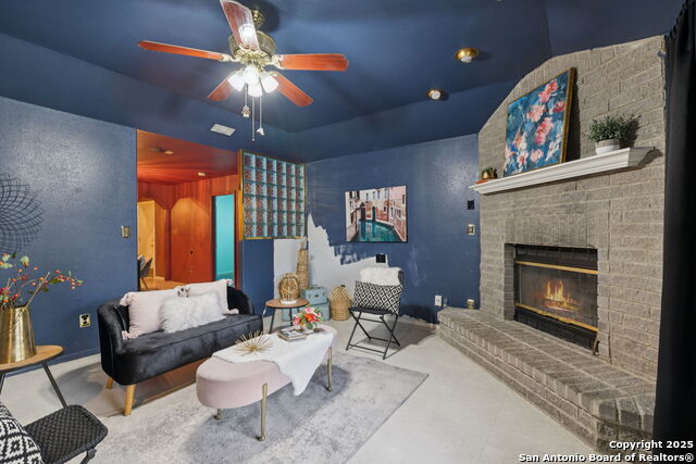 1062 Rolling Path, New Braunfels, Texas image 4