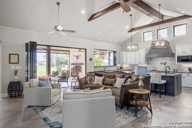 1013 Comanche Hills, Kerrville, Texas image 23