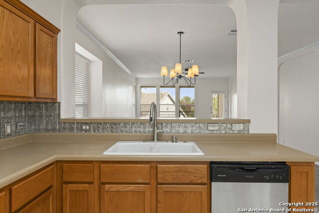 665 La Bahia Loop, New Braunfels, Texas image 18