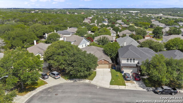 665 La Bahia Loop, New Braunfels, Texas image 2