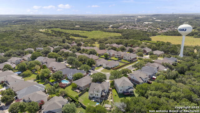 665 La Bahia Loop, New Braunfels, Texas image 3