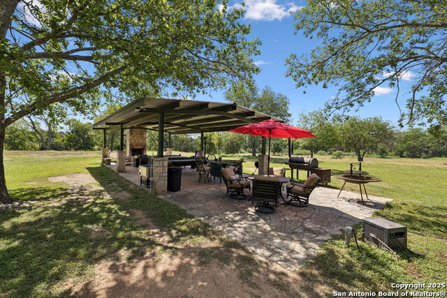 112 Stubblefield, Center Point, Texas image 10
