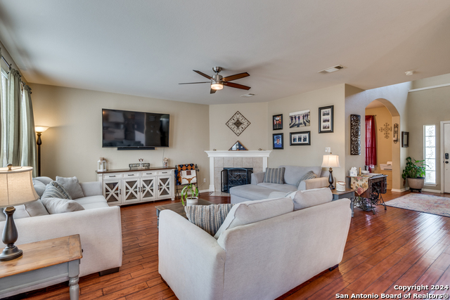 200 Amber Ash, Kyle, Texas image 7