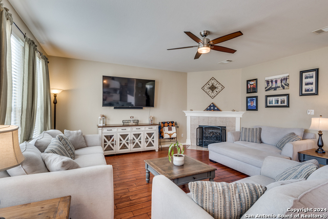 200 Amber Ash, Kyle, Texas image 8