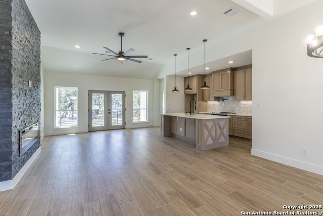 645 Jonquil Dr, Spring Branch, Texas image 7