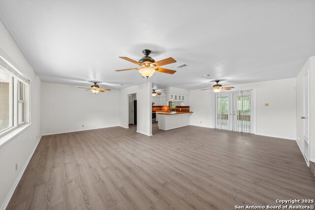 702 Smokey Mountain, Kerrville, Texas image 3