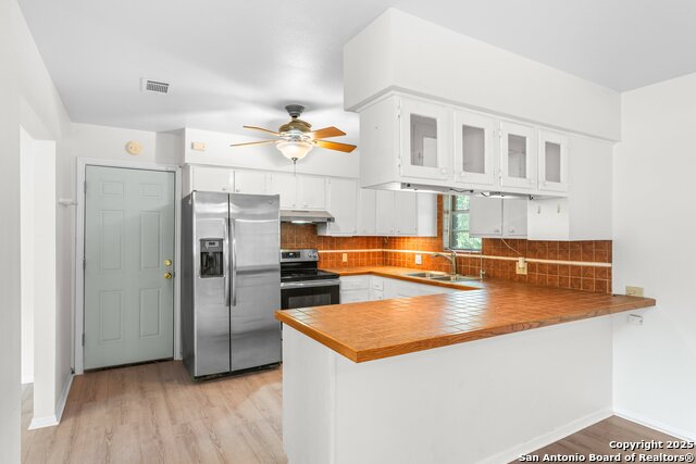 702 Smokey Mountain, Kerrville, Texas image 5