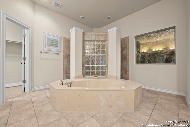 14041 Iron Horse Way, Helotes, Texas image 21