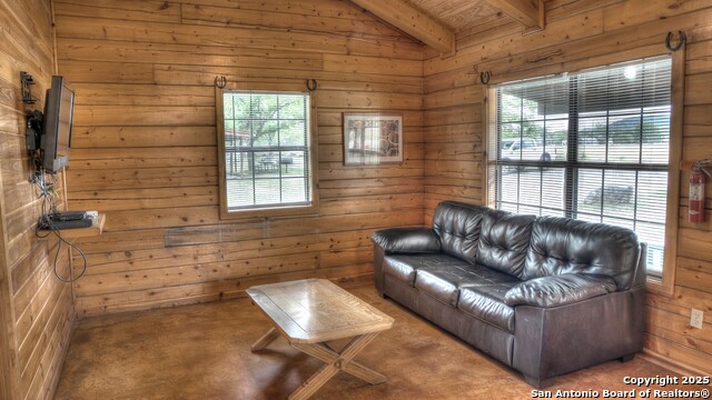 90 Johnny Seibert Ln, Leakey, Texas image 10