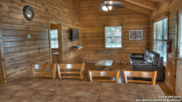 90 Johnny Seibert Ln, Leakey, Texas image 15