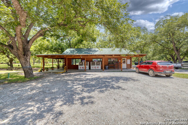 90 Johnny Seibert Ln, Leakey, Texas image 41