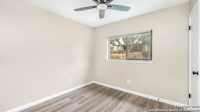 800 Meadow Dale, Converse, Texas image 10