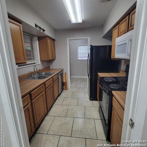 301 Greenlawn, Pleasanton, Texas image 4