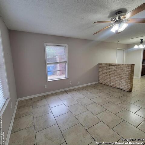 301 Greenlawn, Pleasanton, Texas image 6