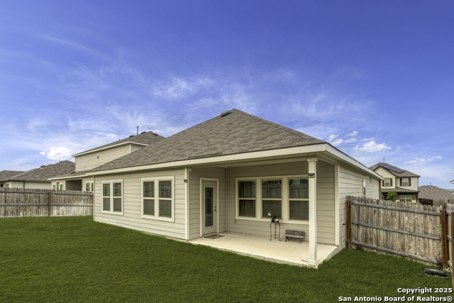 6731 Shiraz Way, Converse, Texas image 26
