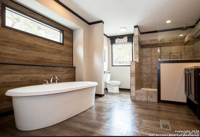 165 Maravillas, Pleasanton, Texas image 5