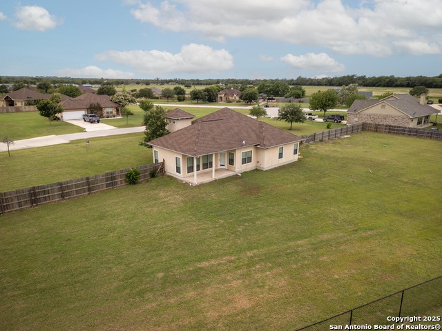 16202 Ethans Crossing, Lytle, Texas image 20