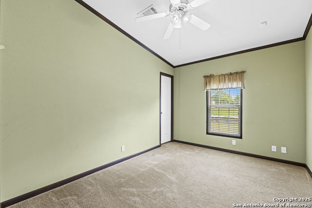 1305 5th, Floresville, Texas image 14