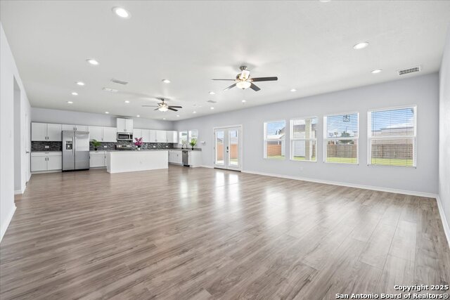 8524 Ventura Boulevard, Selma, Texas image 10