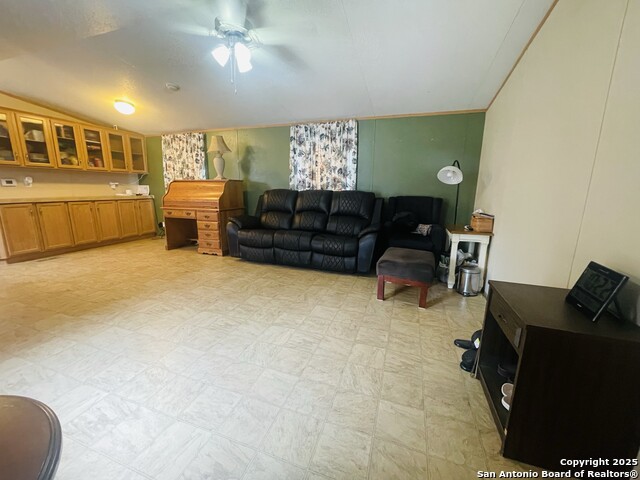 102 4th, Natalia, Texas image 10