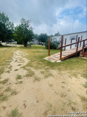 102 FOURTH ST & 20010 Fm 471 S, Natalia, Texas image 3