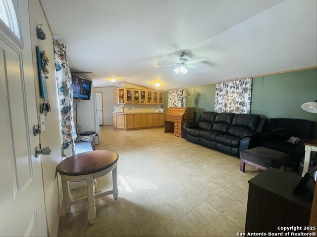 102 FOURTH ST & 20010 Fm 471 S, Natalia, Texas image 6