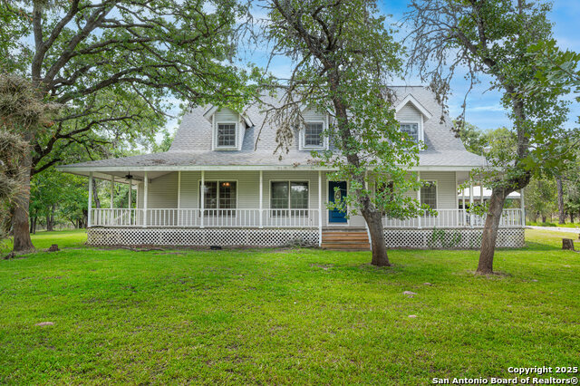 2981 Vivroux Ranch Road, Seguin, Texas image 2