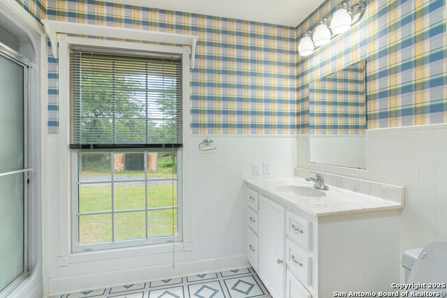2981 Vivroux Ranch Road, Seguin, Texas image 23