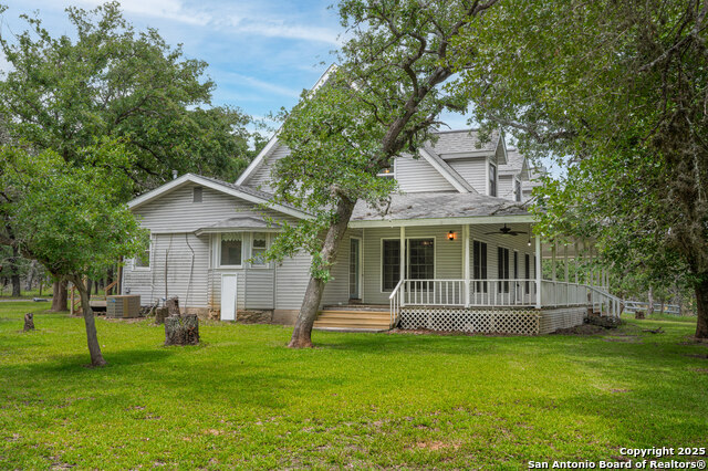2981 Vivroux Ranch Road, Seguin, Texas image 4