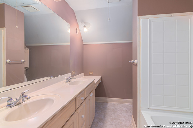 2981 Vivroux Ranch Road, Seguin, Texas image 40