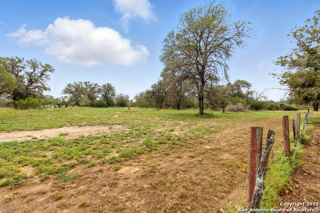 125 County Road 6814, Natalia, Texas image 4