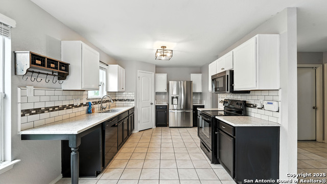 912 Bexley, Seguin, Texas image 14