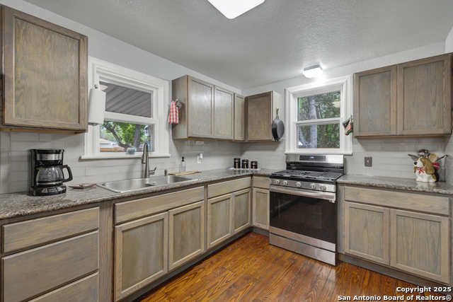 238 Short Avenue, Seguin, Texas image 14