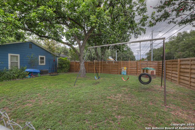 238 Short Avenue, Seguin, Texas image 30