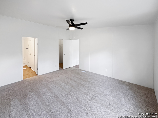 115 Dinks, Seguin, Texas image 13