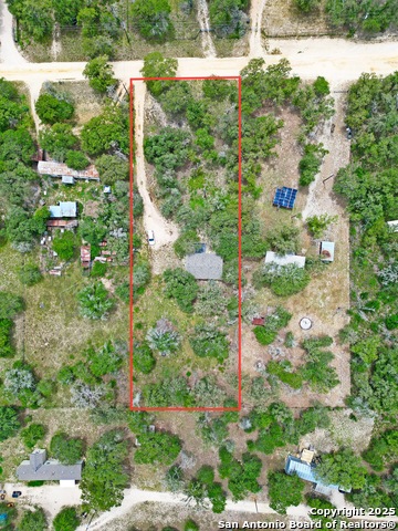 115 Dinks, Seguin, Texas image 25