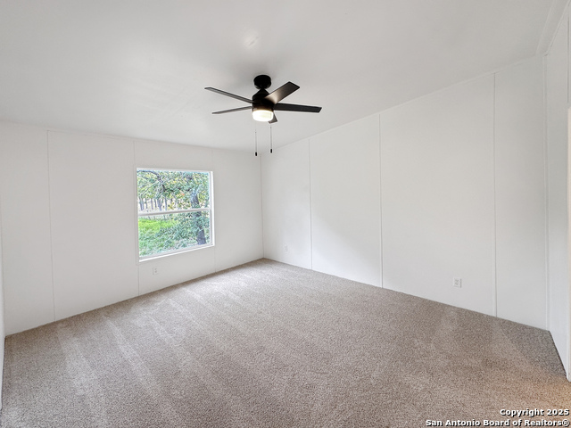 115 Dinks, Seguin, Texas image 9