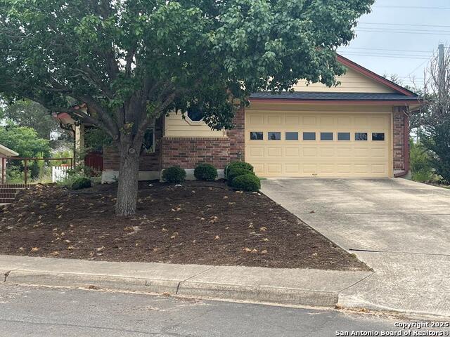 458 Vicksburg Ave, Kerrville, Texas image 7