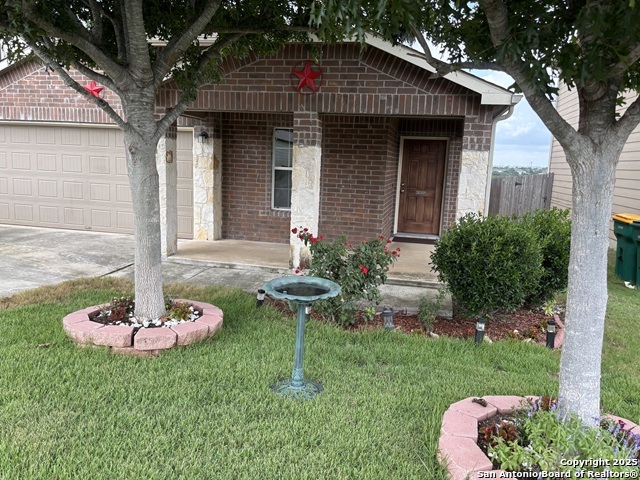 9511 Madison Crk, Converse, Texas image 2